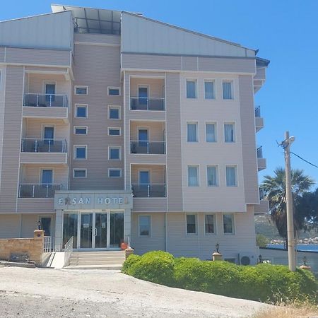 Yenifoca Ersan Hotel Eksteriør billede