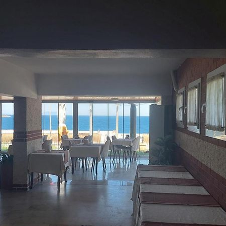 Yenifoca Ersan Hotel Eksteriør billede