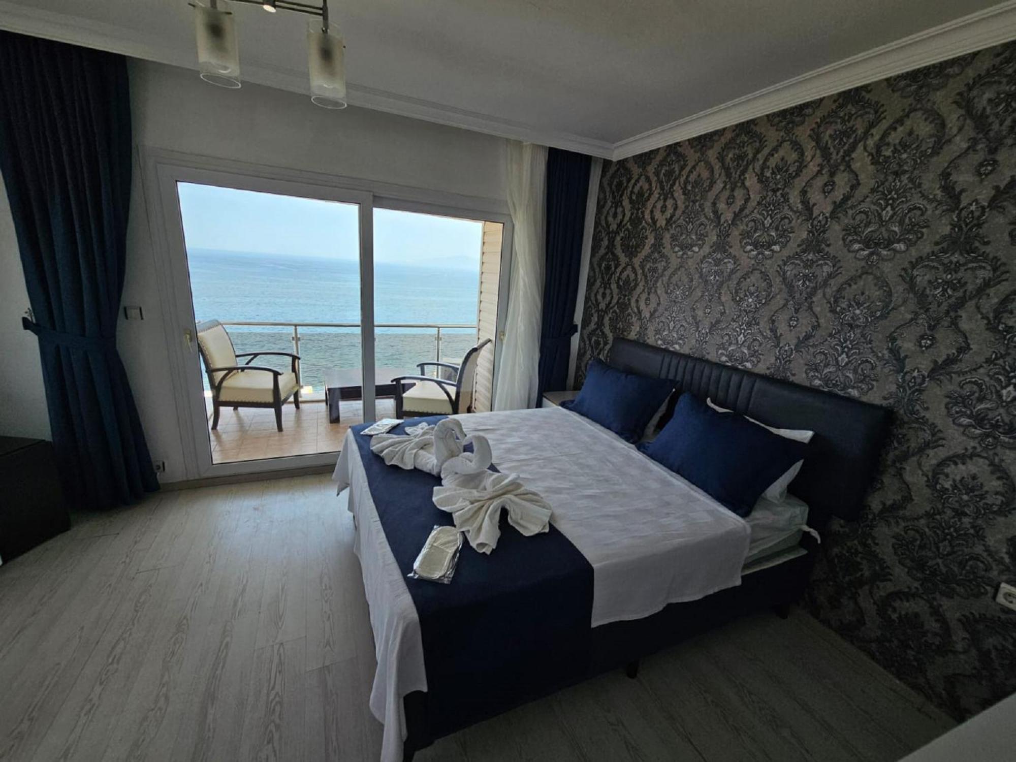 Yenifoca Ersan Hotel Eksteriør billede