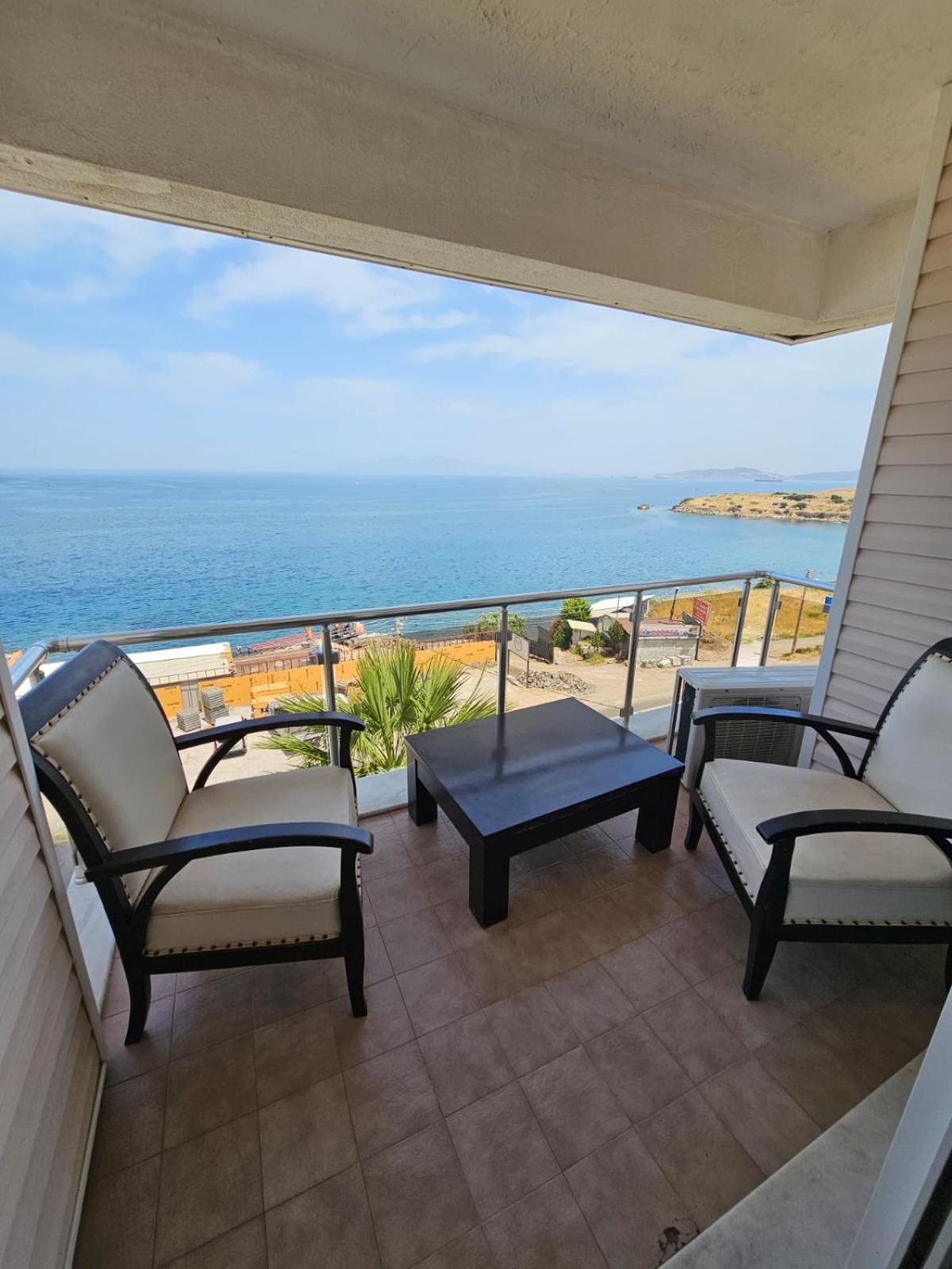 Yenifoca Ersan Hotel Eksteriør billede