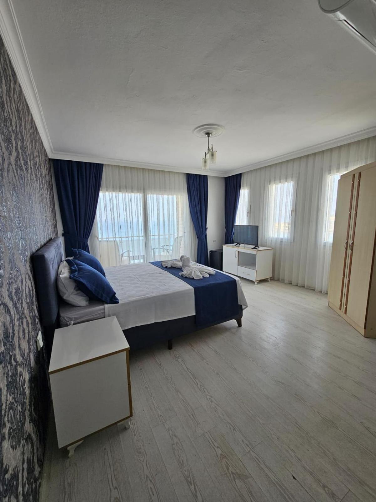 Yenifoca Ersan Hotel Eksteriør billede