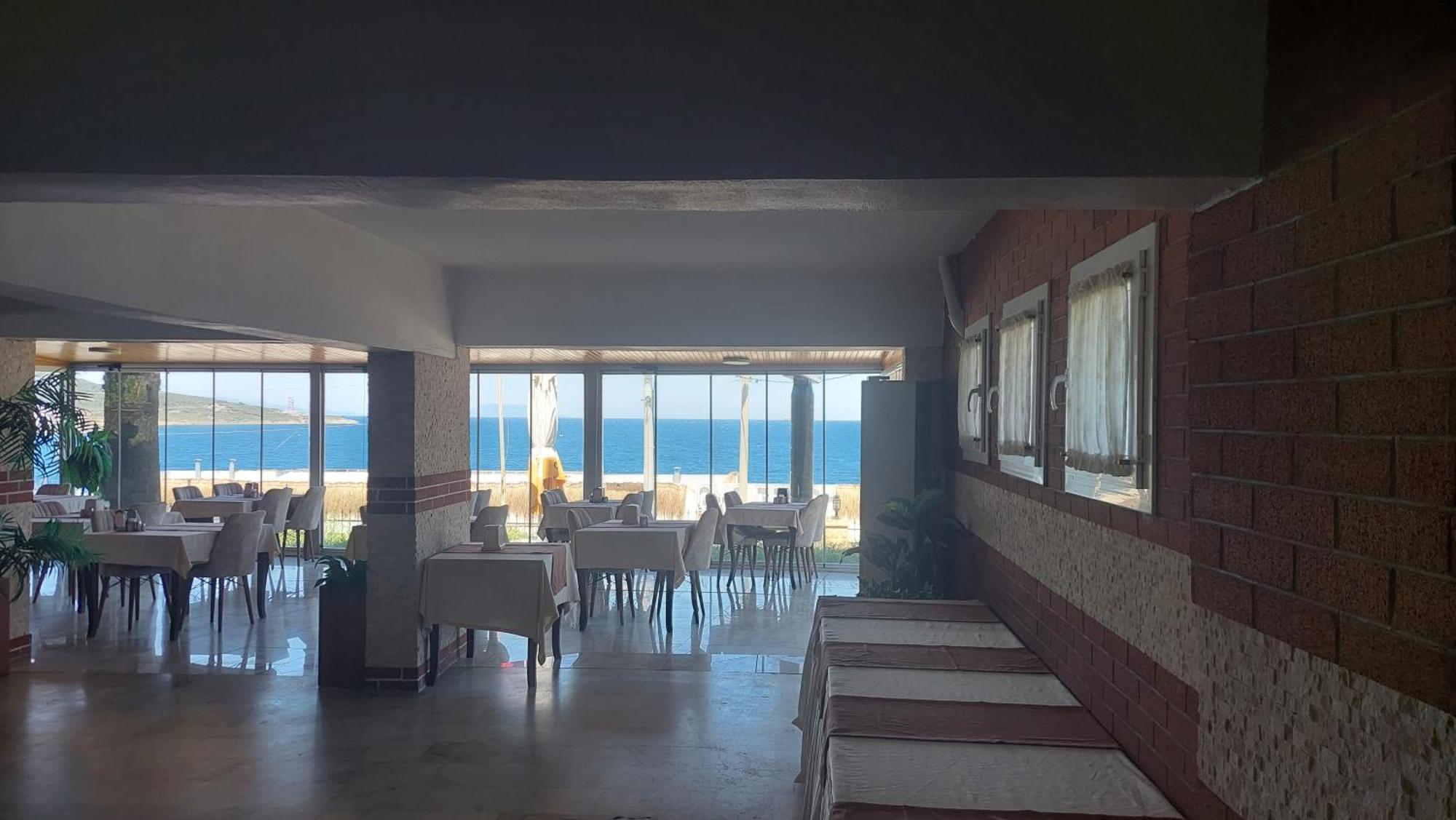 Yenifoca Ersan Hotel Eksteriør billede